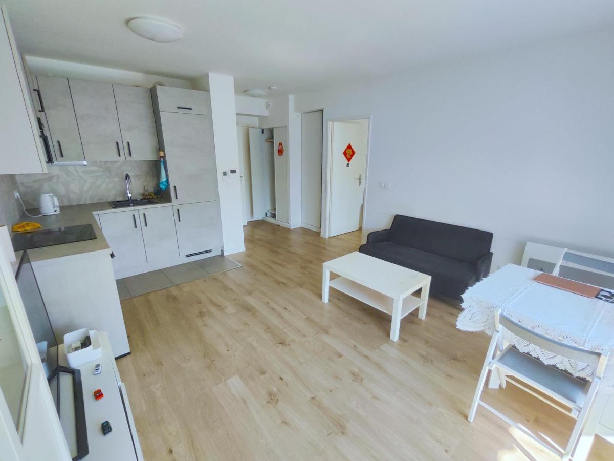 Cozy Sunshine Apartment With Balcony 4 Persons Max Ivry-sur-Seine Kültér fotó