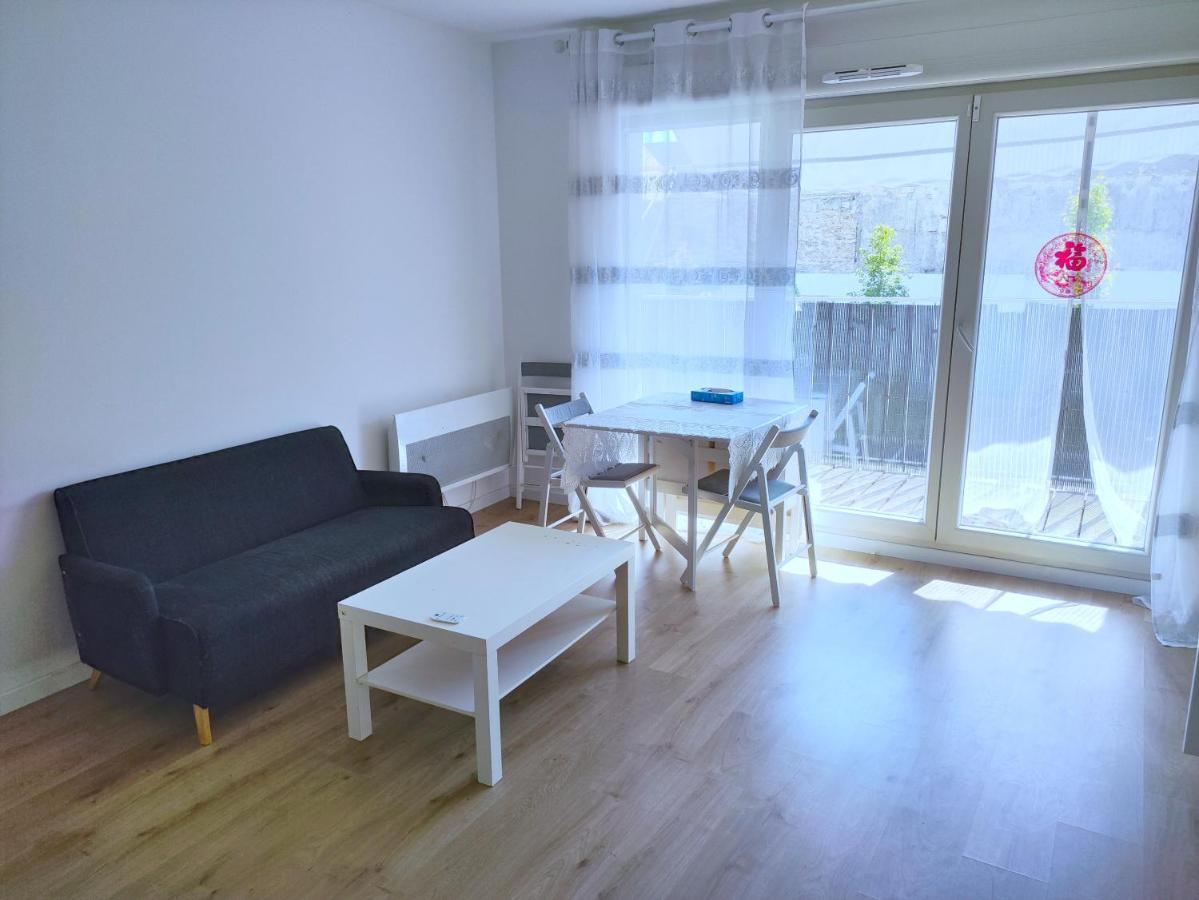 Cozy Sunshine Apartment With Balcony 4 Persons Max Ivry-sur-Seine Kültér fotó