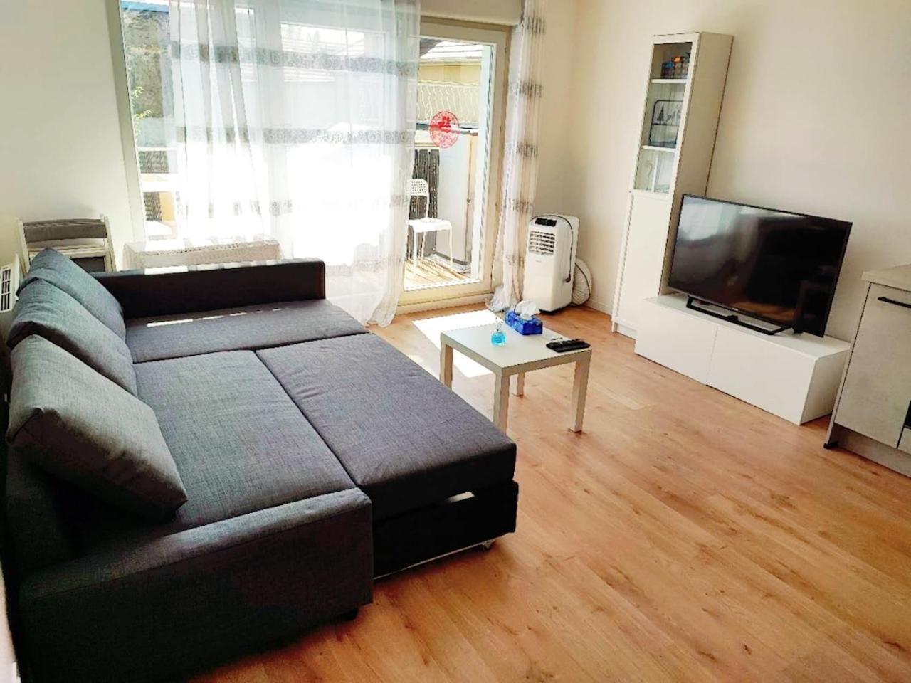 Cozy Sunshine Apartment With Balcony 4 Persons Max Ivry-sur-Seine Kültér fotó